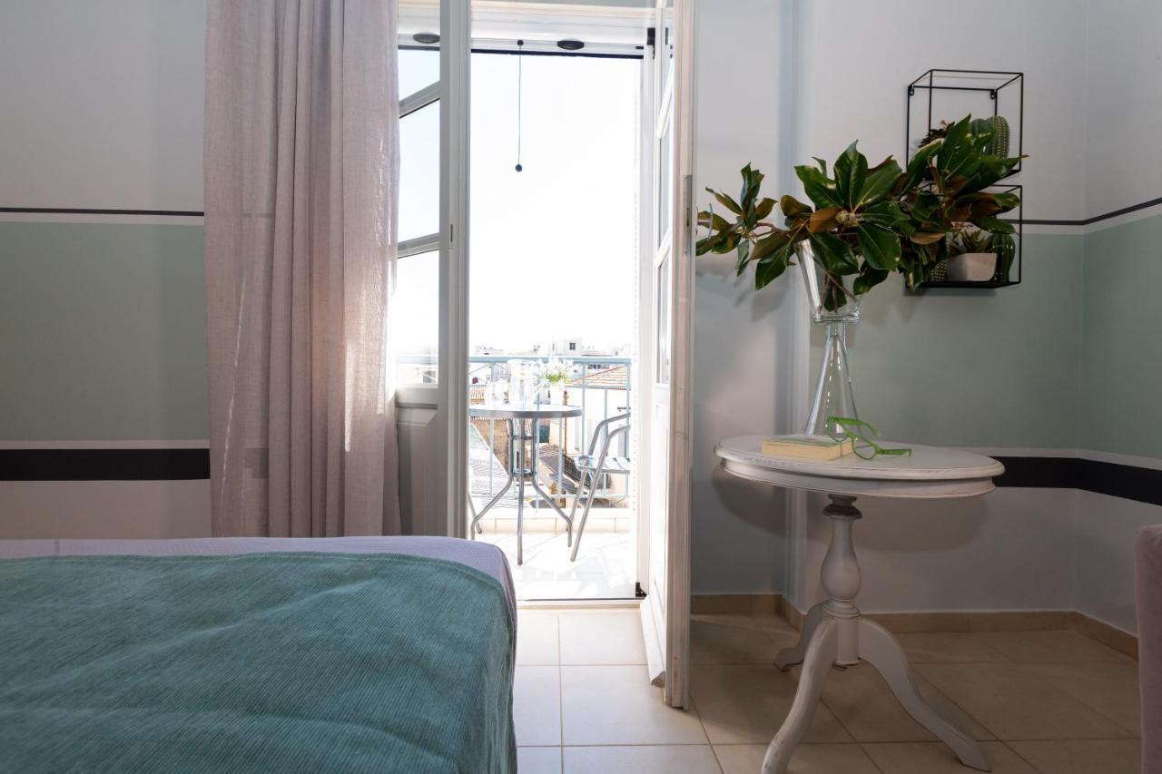 Magnolia - Apartment In Каламата Екстериор снимка